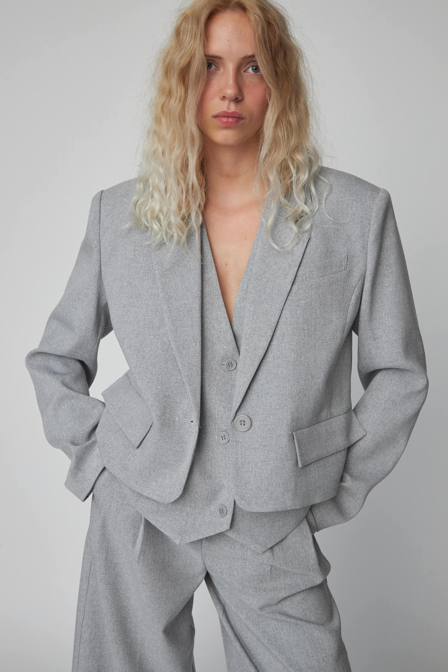 Stella Nova Cropped Blazer Blazer 944 Grey Melange