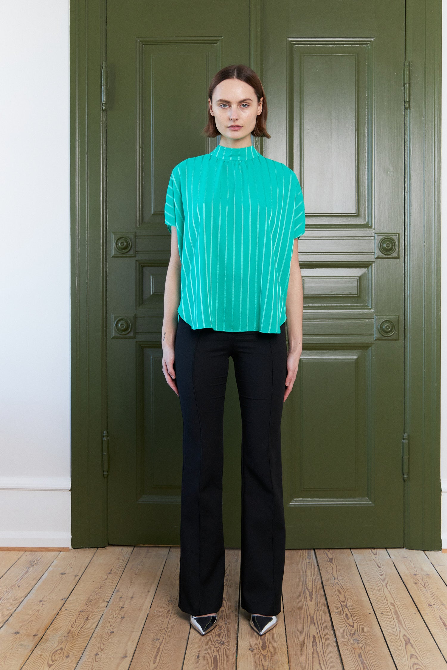 Stella Nova Top with neck tie band Top 209 Jade