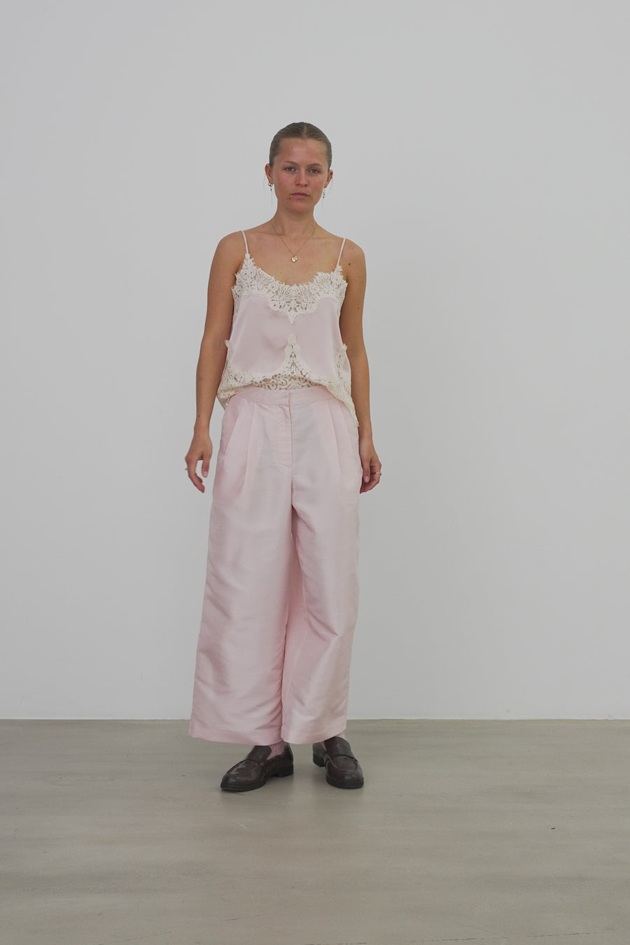 Stella Nova Cropped Low-Waist Pants Pants 558 Pale Pink